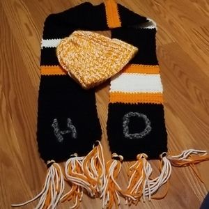 HD Knit Hat & Scarf Set